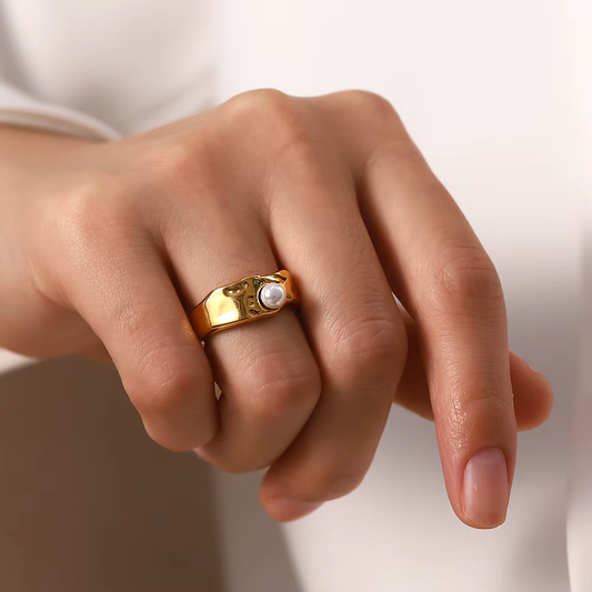 Eris™ - Timeless Pearl Ring